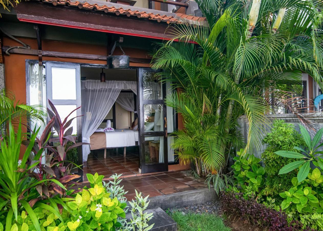 Nugraha Lovina Seaview Resort & Spa Eksteriør bilde