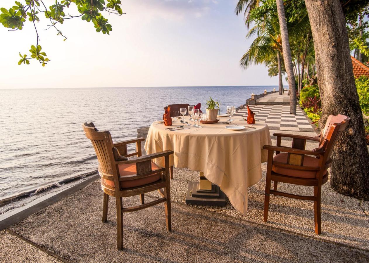 Nugraha Lovina Seaview Resort & Spa Eksteriør bilde